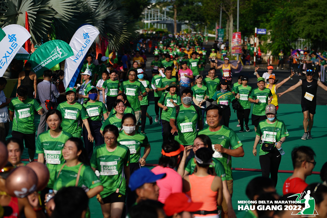 vận động viên Mekong Delta Marathon 2022
