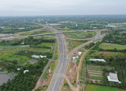 Hơn 94.000 tỷ khơi thông điểm nghẽn hạ tầng, Tây Nam Bộ cất cánh